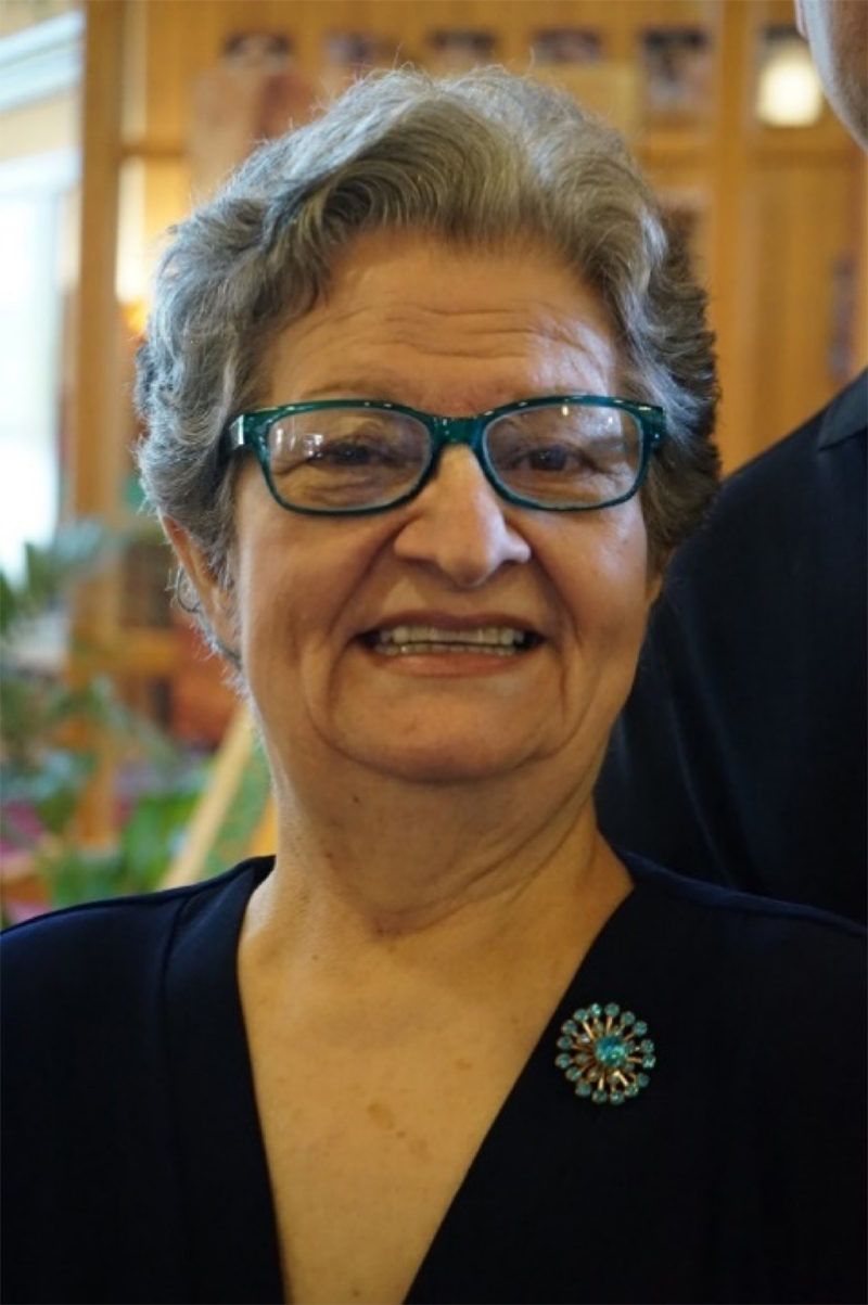 Lillian Arezina