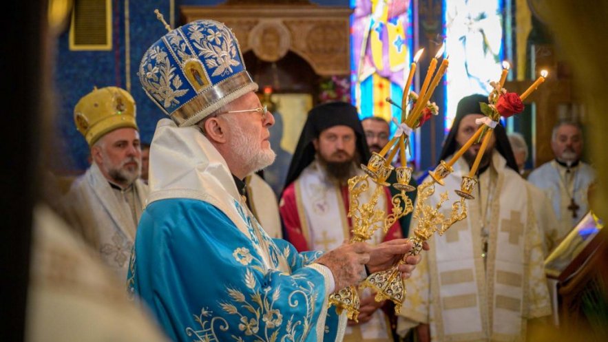 Света архијерејска Литургија у Цркви Светог Саве у Сен Габријелу