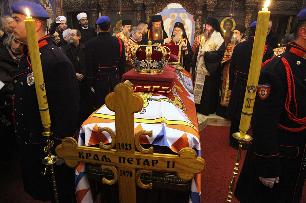 Краљ Петар II у Србији